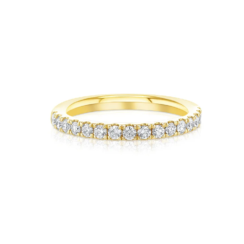 Gold engagement rings for luxurious proposals -0.41 Cttw Round Diamond 18K Yellow Gold Band