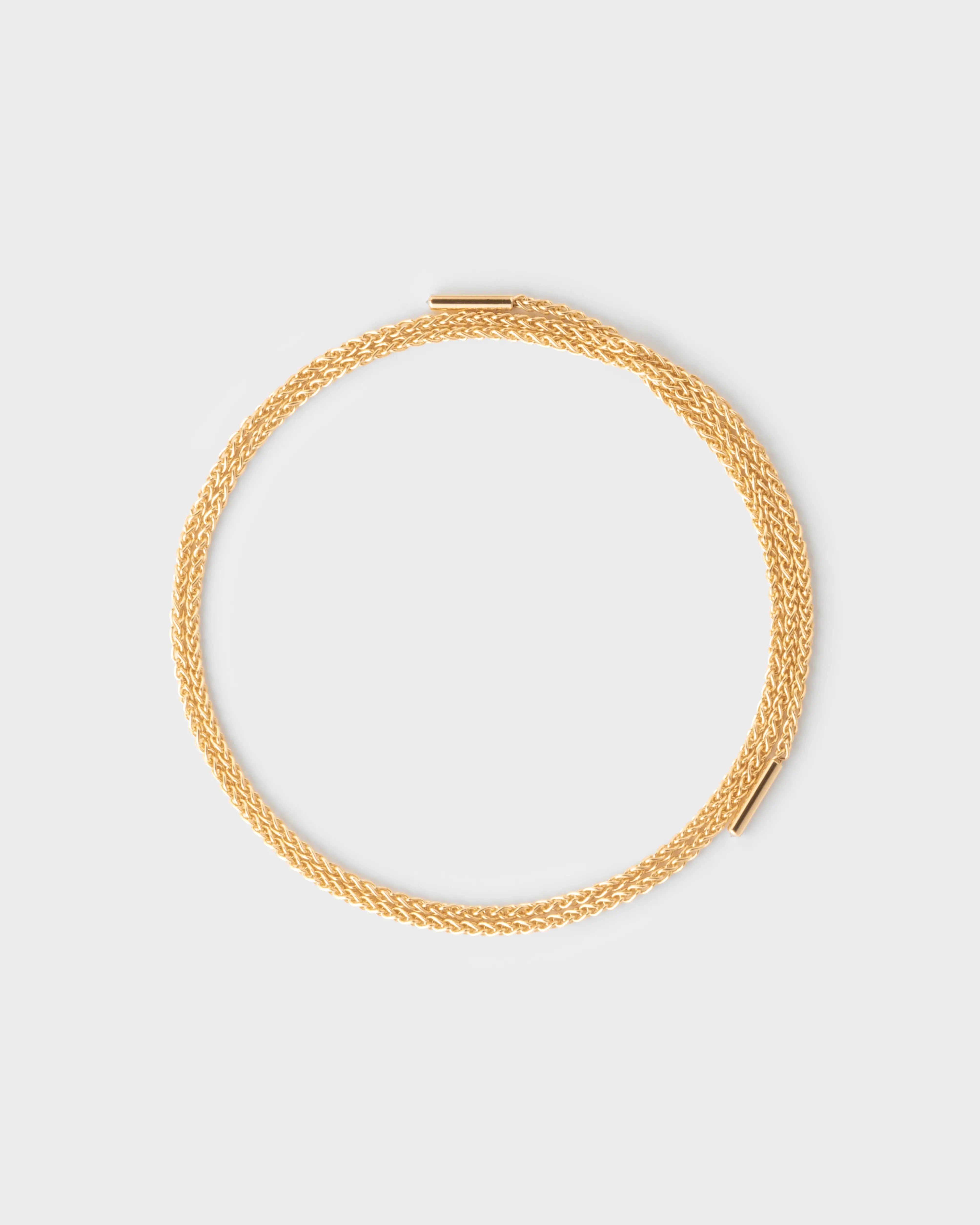 Fashionable choker necklaces for bold fashion -MM Latch Chain in Yellow Gold