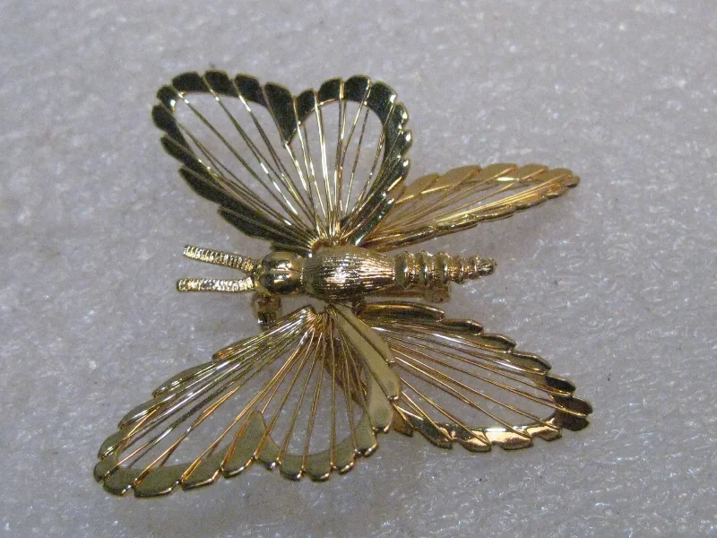 Flower brooch-Vintage Monet Butterfly Brooch, Wired Gold Tone, 1960's, 1.5" Long