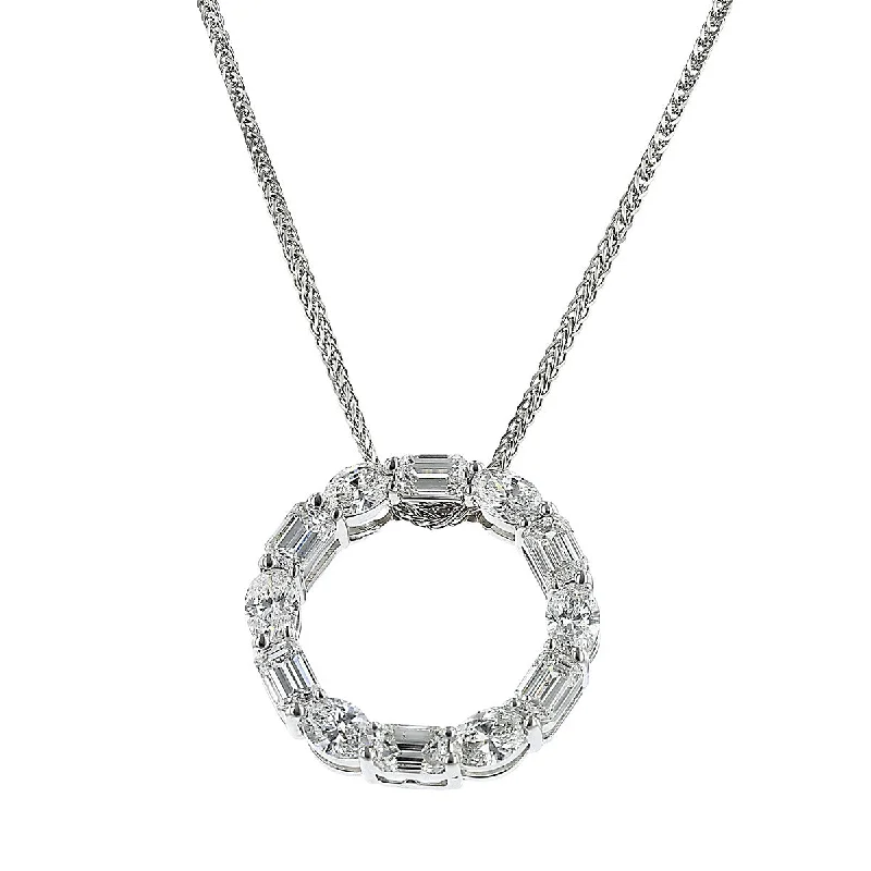 Vintage-inspired necklaces for retro fashion -Platinum Diamond Circle Pendant Necklace