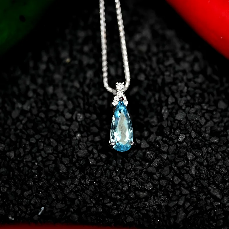 Custom silver necklaces with charms for unique flair -1.58CT Custom 18k Aquamarine Pendant