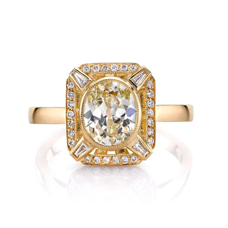 Vintage diamond rings for classic romance -JENNIFER