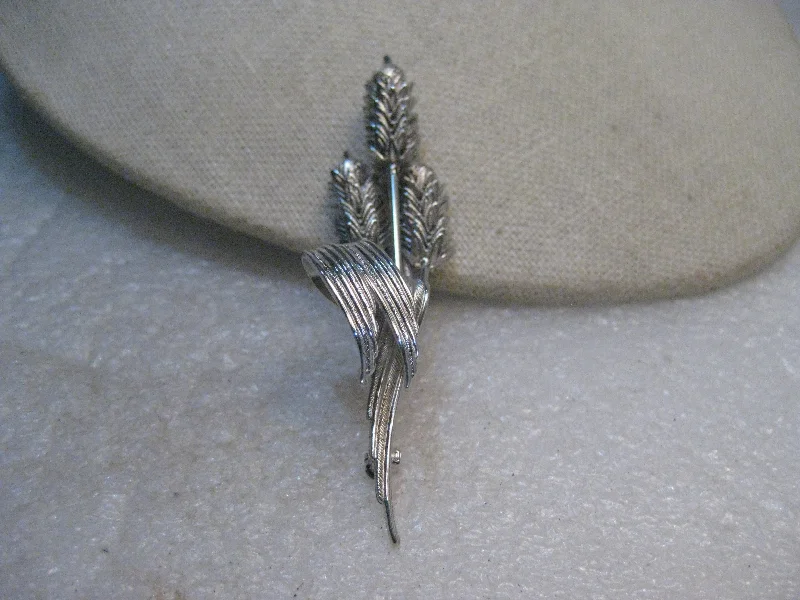 Antique brooch-Vintage Articulated Wheat Brooch, Silver Tone - Tops Move, 3.25" Tall, 1960's