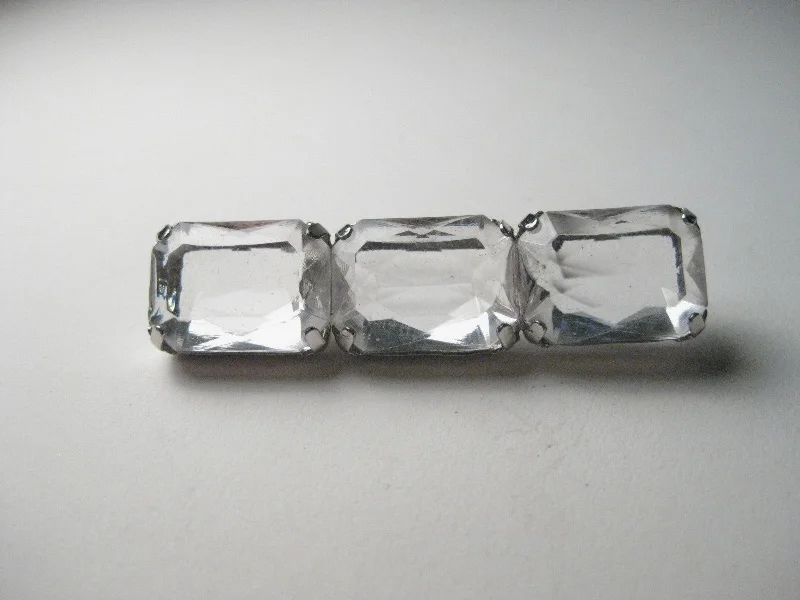 Luxury rhinestone brooch-Vintage 1980s Like Ice,  Clear Faux Diamond Bar Brooch/Pin, 2"