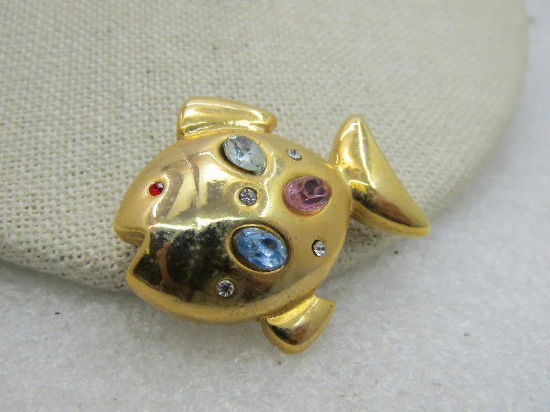 Elegant brooch-Vintage Pastel Rhinestone Fish Brooch, Gold Tone, 1-3/8"